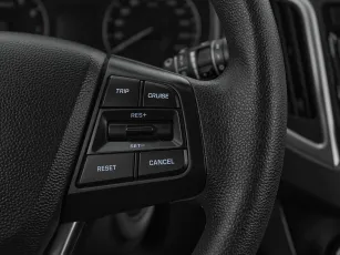 Hyundai  12