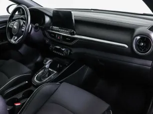 Kia  6