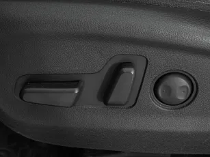 Hyundai  16