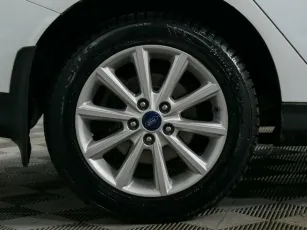 Ford  5