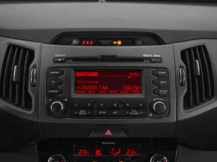 Kia  15
