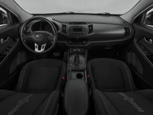Kia  8