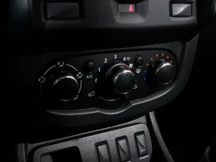 Renault  8