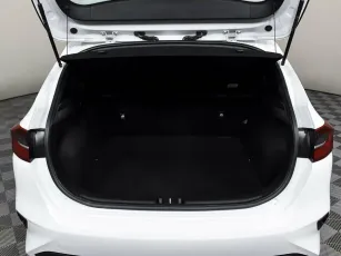 Kia  16