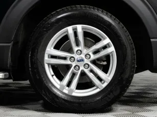 Ford  5