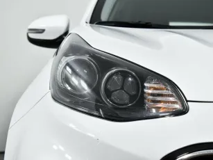 Kia  7