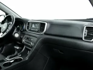Kia  9