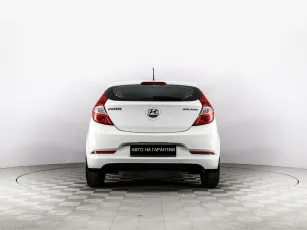 Hyundai  4