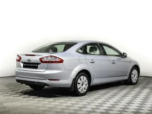 Ford  4