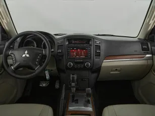 Mitsubishi  8