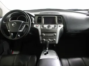 Nissan  6