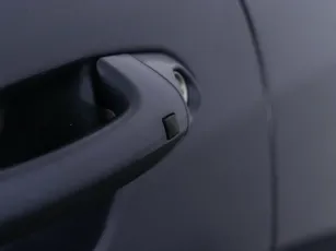 Kia  14