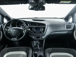 Kia  8