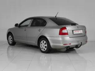Skoda  4