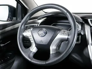 Nissan  13