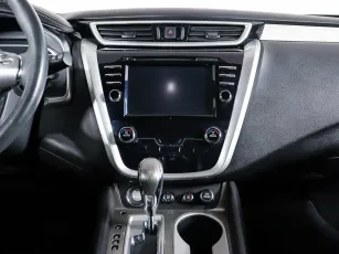 Nissan  15