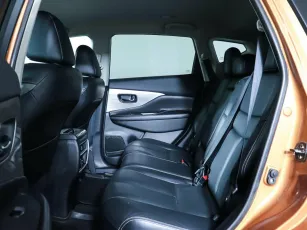 Nissan  21