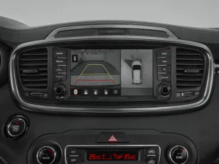 Kia  23