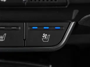 Kia  25