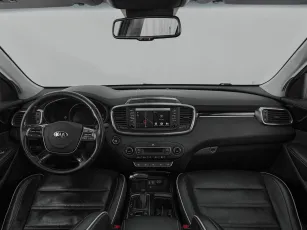 Kia  9