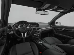 Mercedes-Benz  8