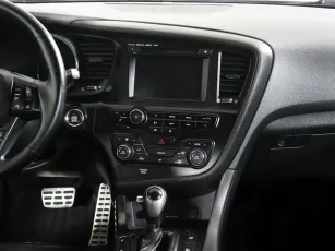 Kia  8