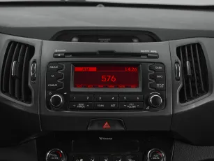 Kia  11