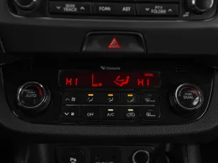 Kia  12