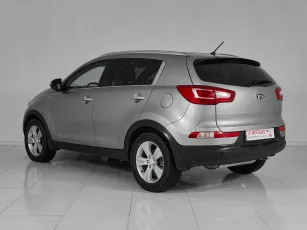 Kia  4