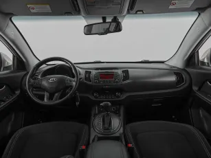 Kia  8