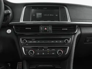 Kia  19