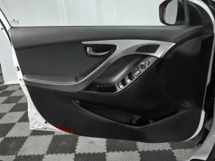 Hyundai  10