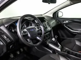 Ford  10
