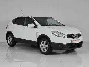 Nissan  3