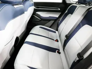 Geely  9