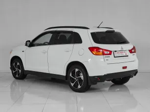 Mitsubishi  4