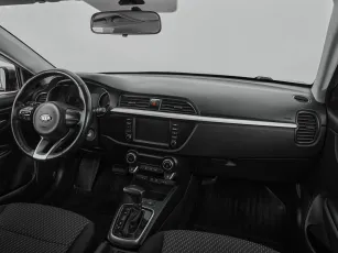 Kia  9