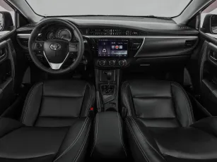 Toyota  8