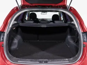 Kia  12