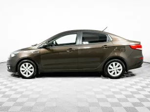 Kia  3