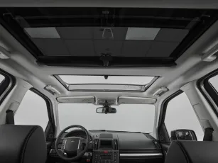 Land Rover  22