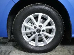Volkswagen  5