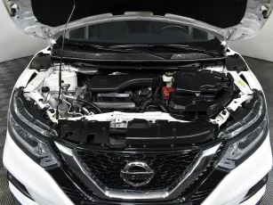 Nissan  7