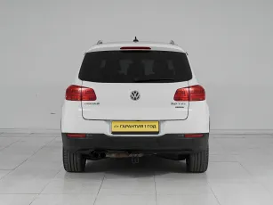 Volkswagen  5
