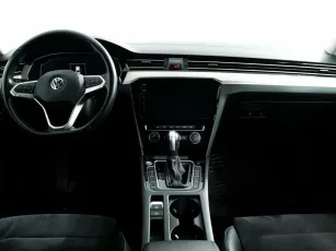 Volkswagen  10
