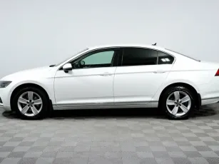 Volkswagen  3