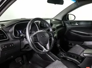 Hyundai  11