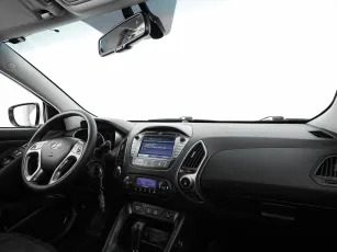 Hyundai  8