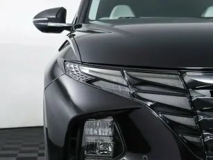 Hyundai  7