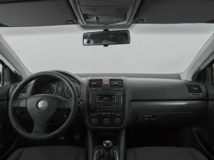 Volkswagen  8